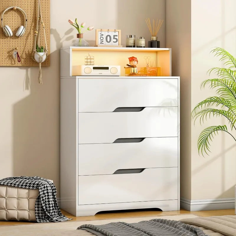 Modern 47.2" 4 Drawer Chest of Drawers with LED and Charging Station