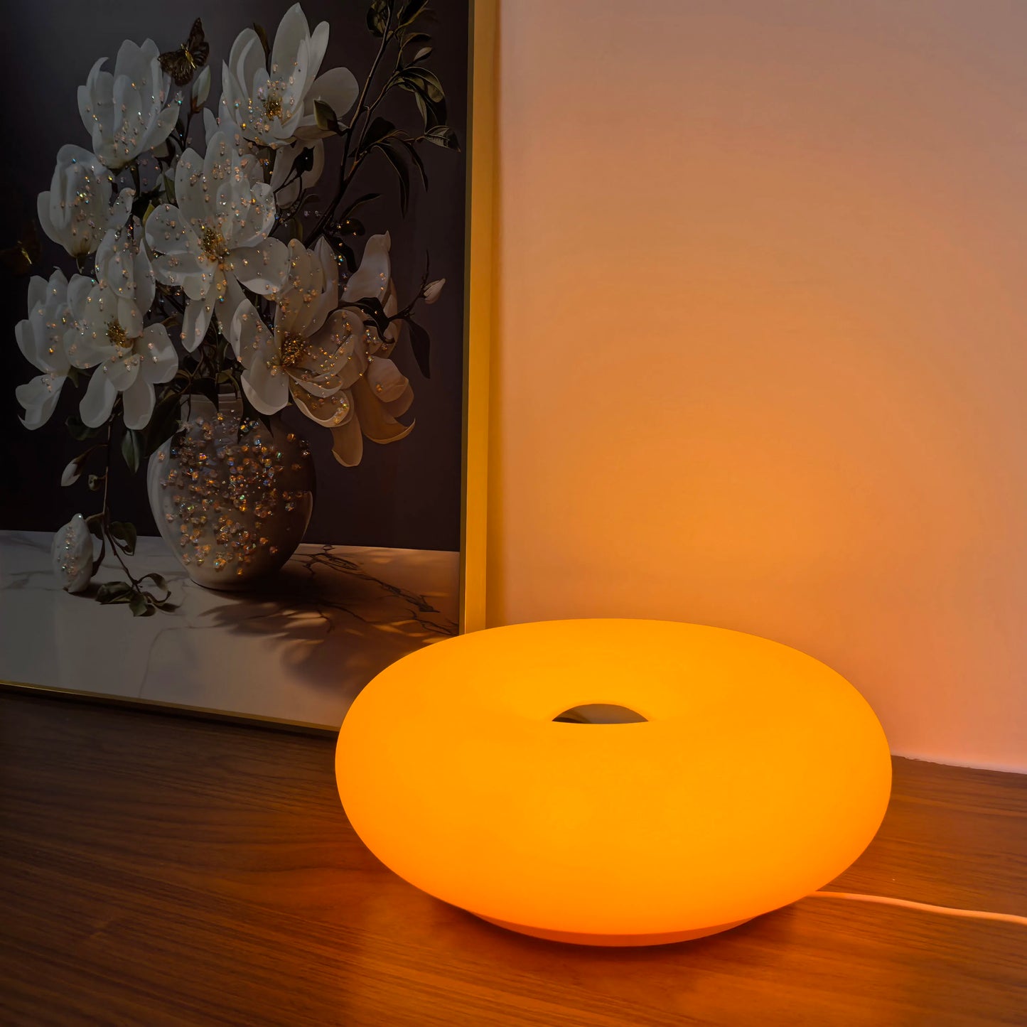 Bauhaus Donut Table Lamp with USB plug
