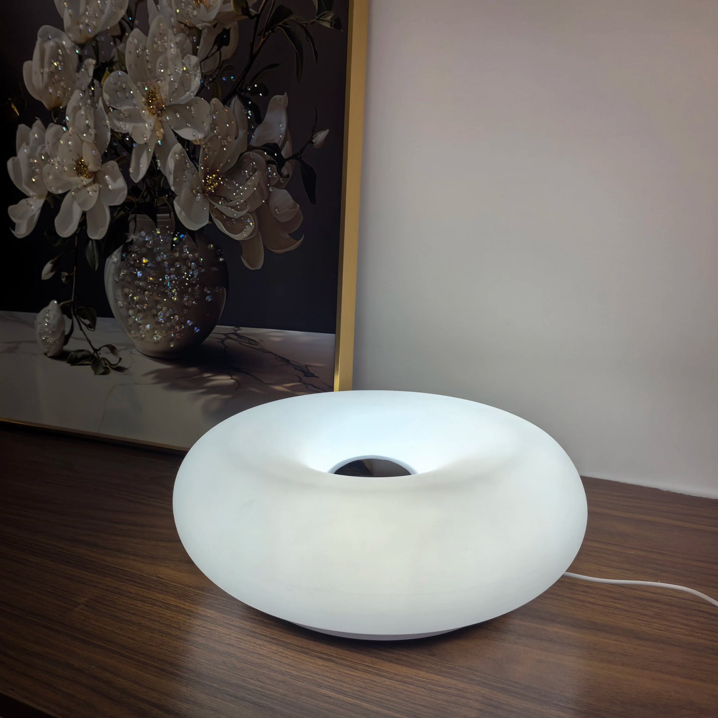 Bauhaus Donut Table Lamp with USB plug